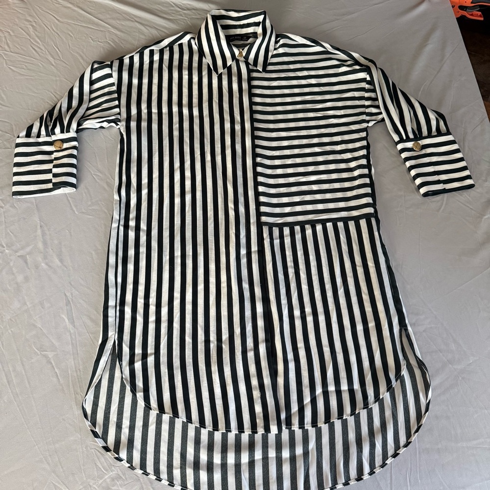 Zara Striped Dark Green and White Tunic Shirt/Dress Size M
